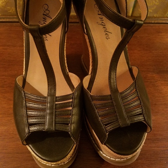 Like NEW Black Leather Platform Espadrilles Heels - Picture 5 of 8